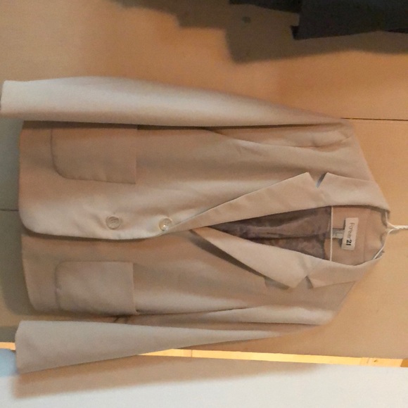 Tan Blazer - Picture 1 of 1
